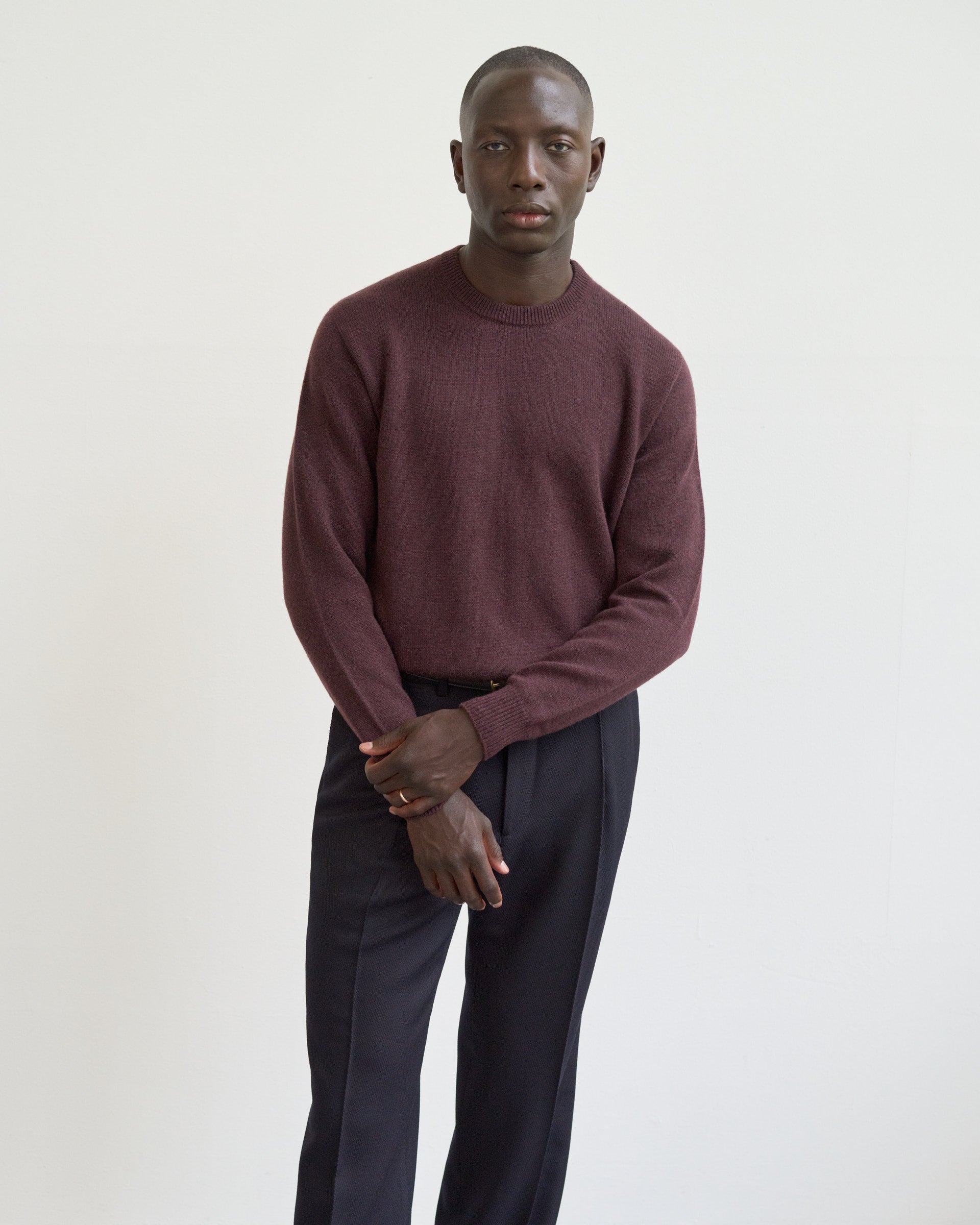 Two Ply Cashmere Crewneck - Bordeaux