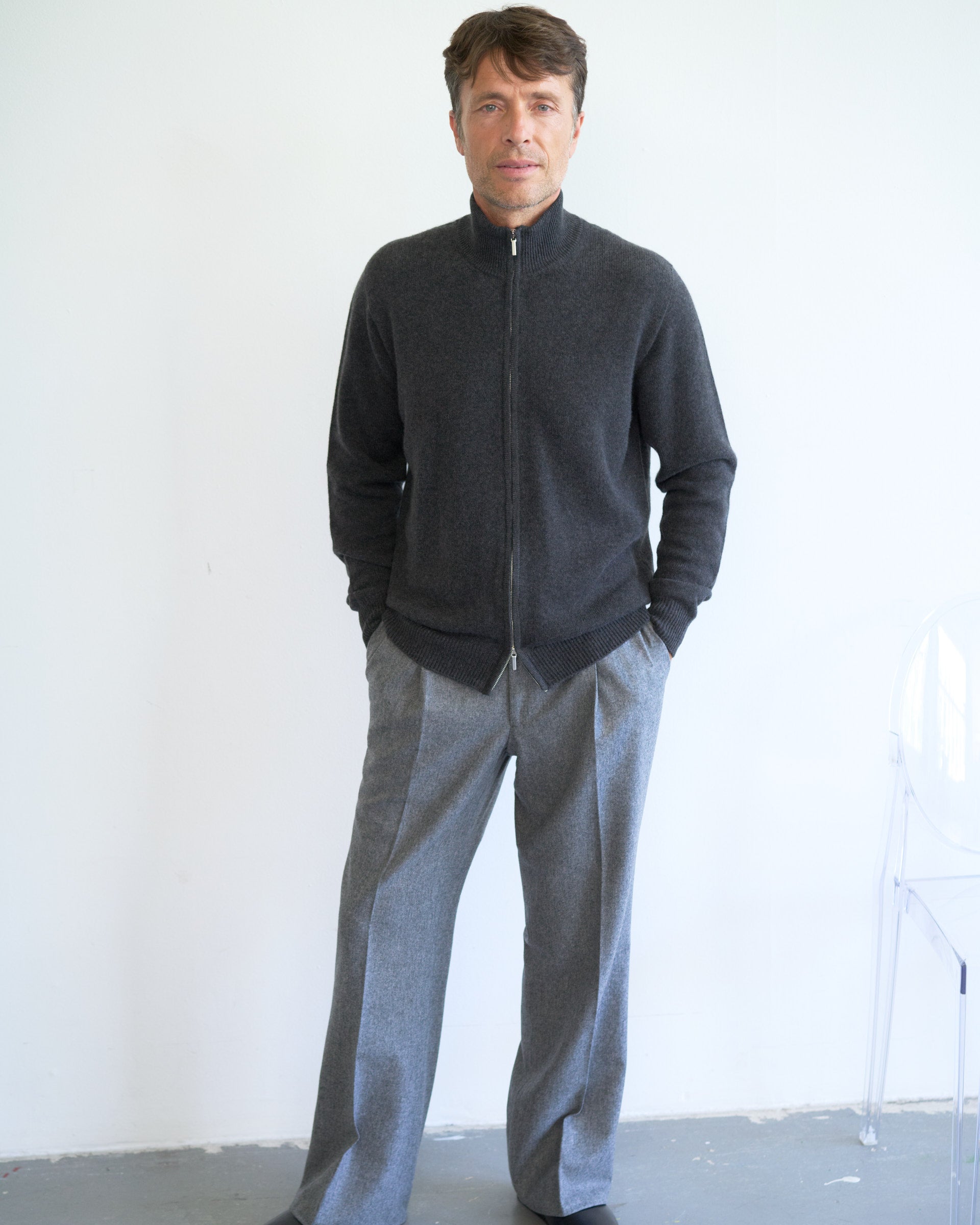 Two Ply Cashmere Fullzip - Dk Grey